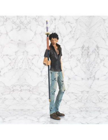 BANPRESTO ONE PIECE SUPER MASTER STARS PIECE THE TRAFALGAR LAW THE BRUSH