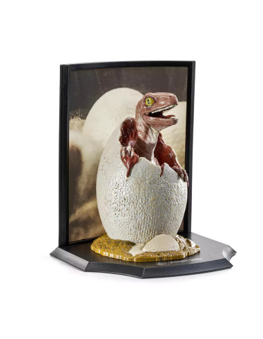 THE NOBLE COLLECTION TOYLLECTIBLE TREASURES...