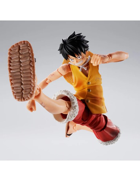 PREVENTA MONKEY D.LUFFY -MARINEFORD- FIGURA 14,5 CM ONE PIECE S.H. FIGUARTS